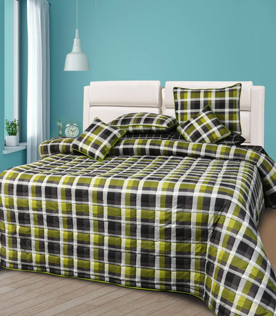 8 Pcs Quilted Reversible Bed Spread Set - Checkered Green
