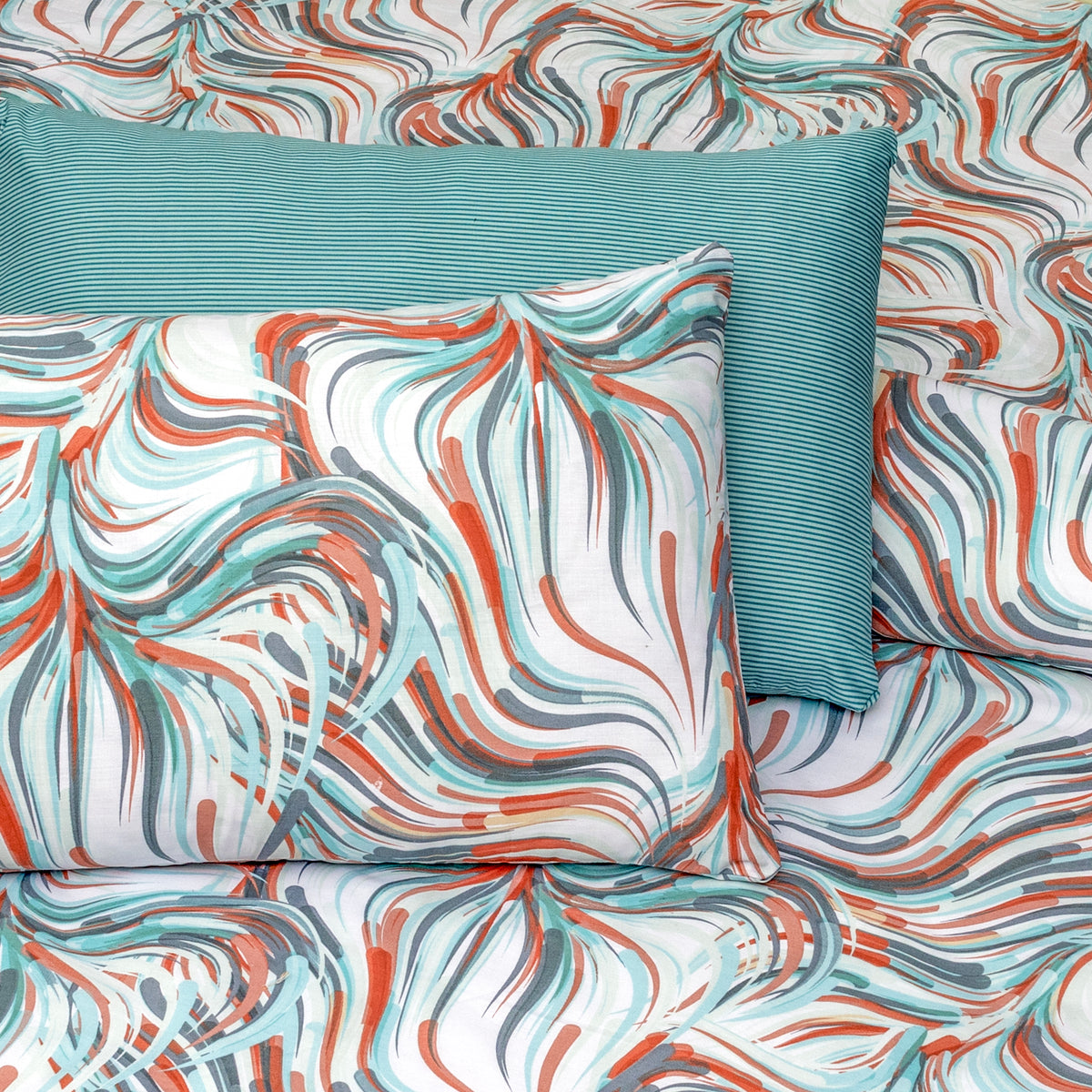 4 Pillow Digital Cotton Bed Sheet - Drizzle lines – TextileTribe