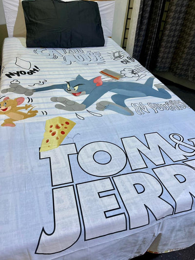 Cartoon Character Bed Sheet -Tom and jerry’ fight