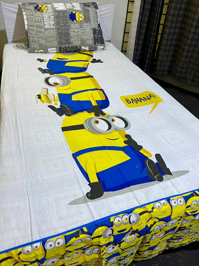 Cartoon Character Bed Sheet -Minion eats banana