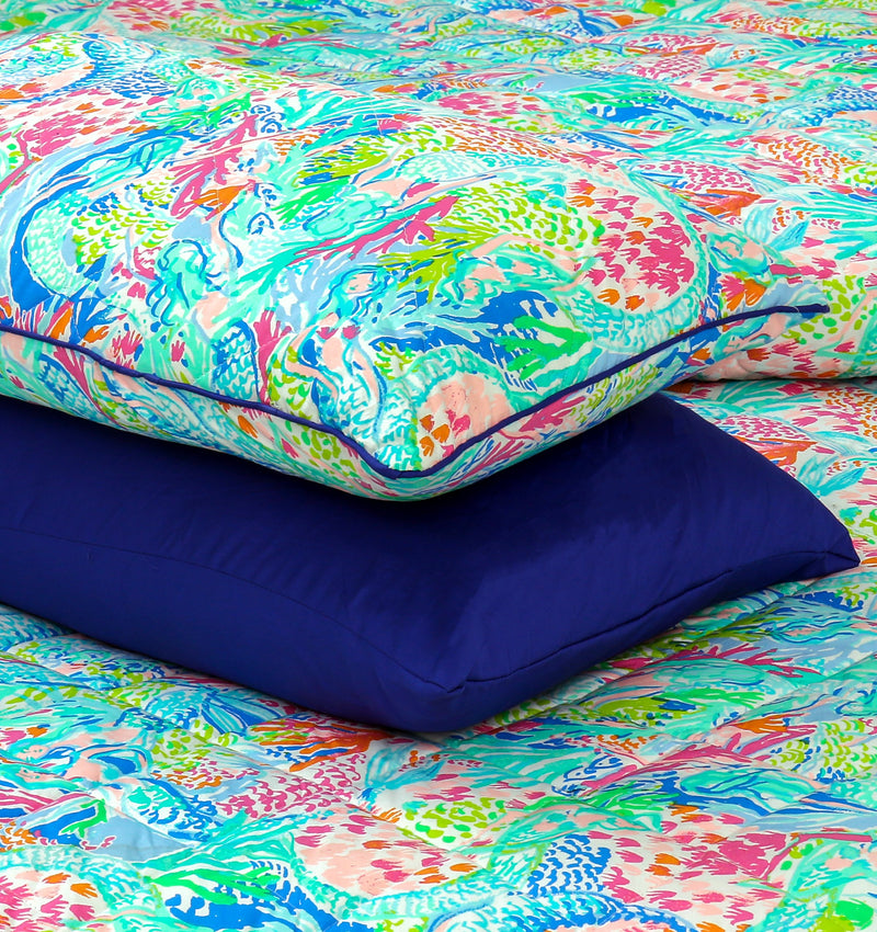 Quilted Reversible Summer Bed Spread Set - jaL Fish
