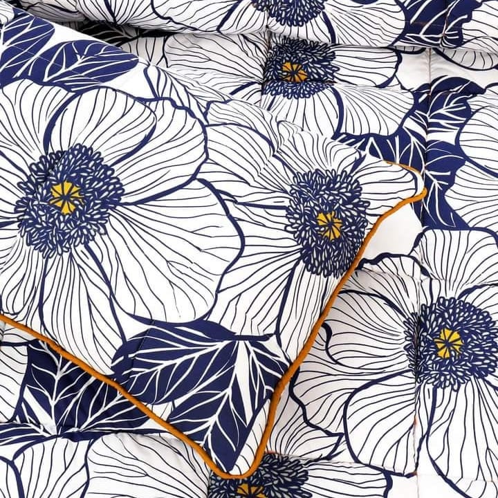 Quilted Reversible Bed Spread Set - Blue white Flowers
